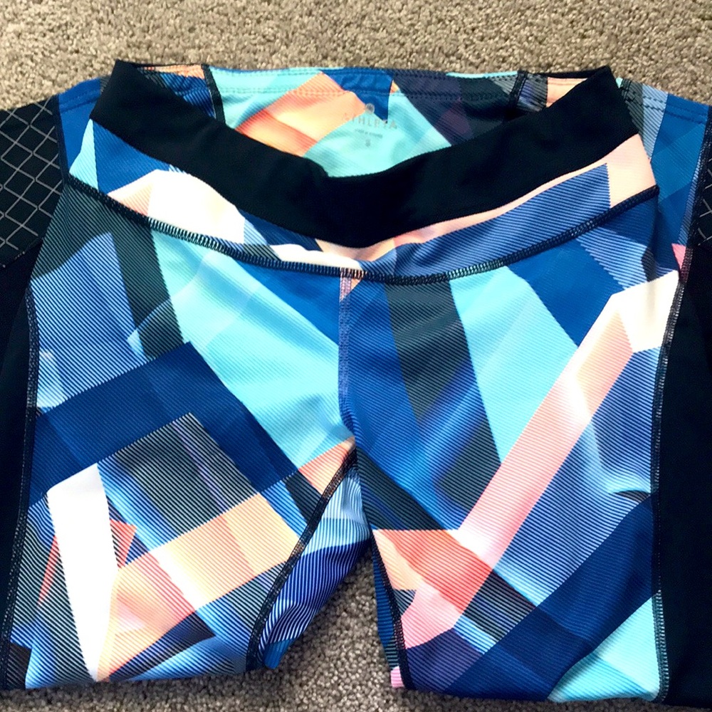 Athleta Capri leggings. Size Small